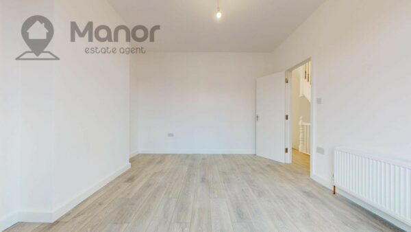 Barrington Road, Manor park, E12 6JH