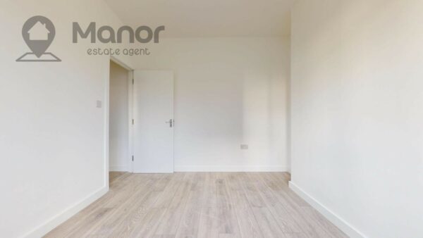 Barrington Road, Manor park, E12 6JH