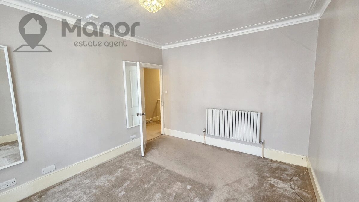 First Avenue, Manor Park, E12 6AJ