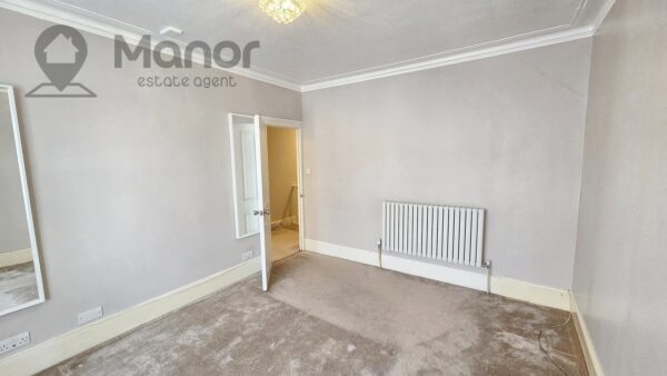 First Avenue, Manor Park, E12 6AJ