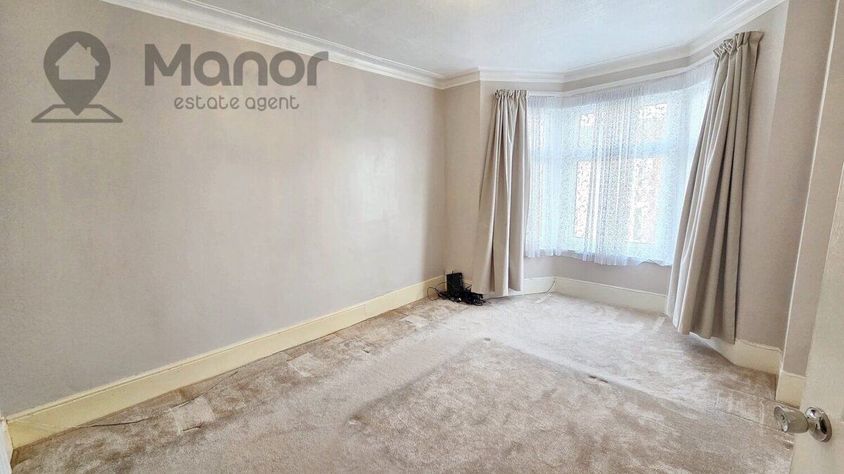 First Avenue, Manor Park, E12 6AJ