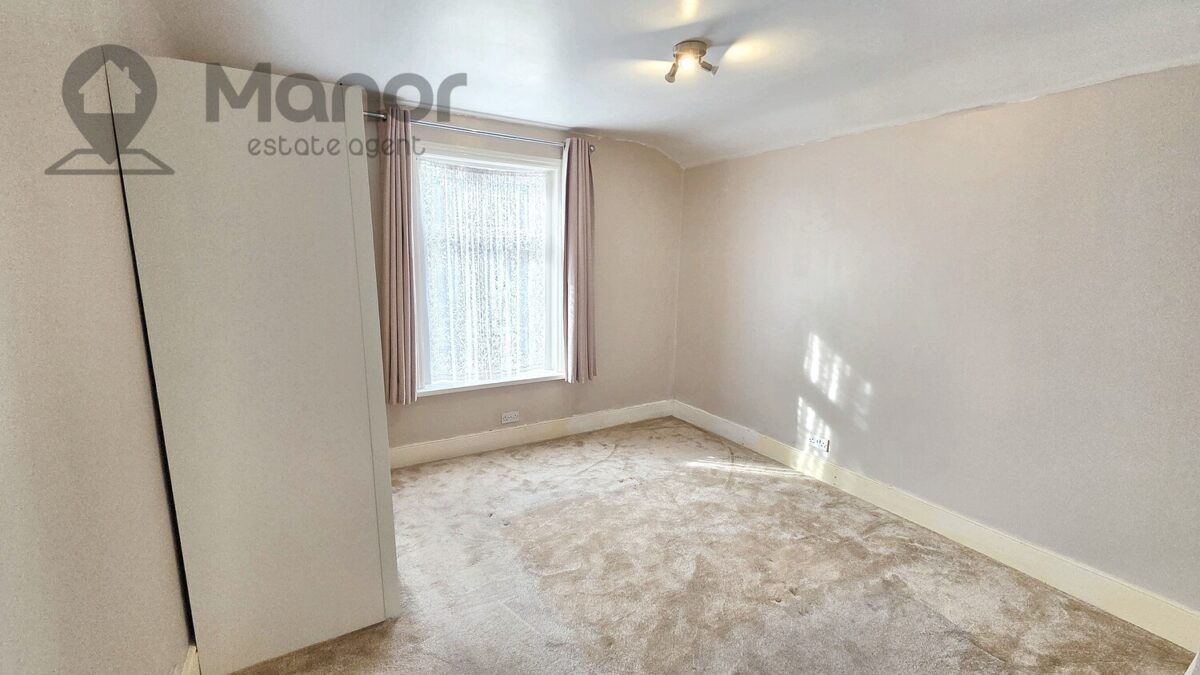 First Avenue, Manor Park, E12 6AJ