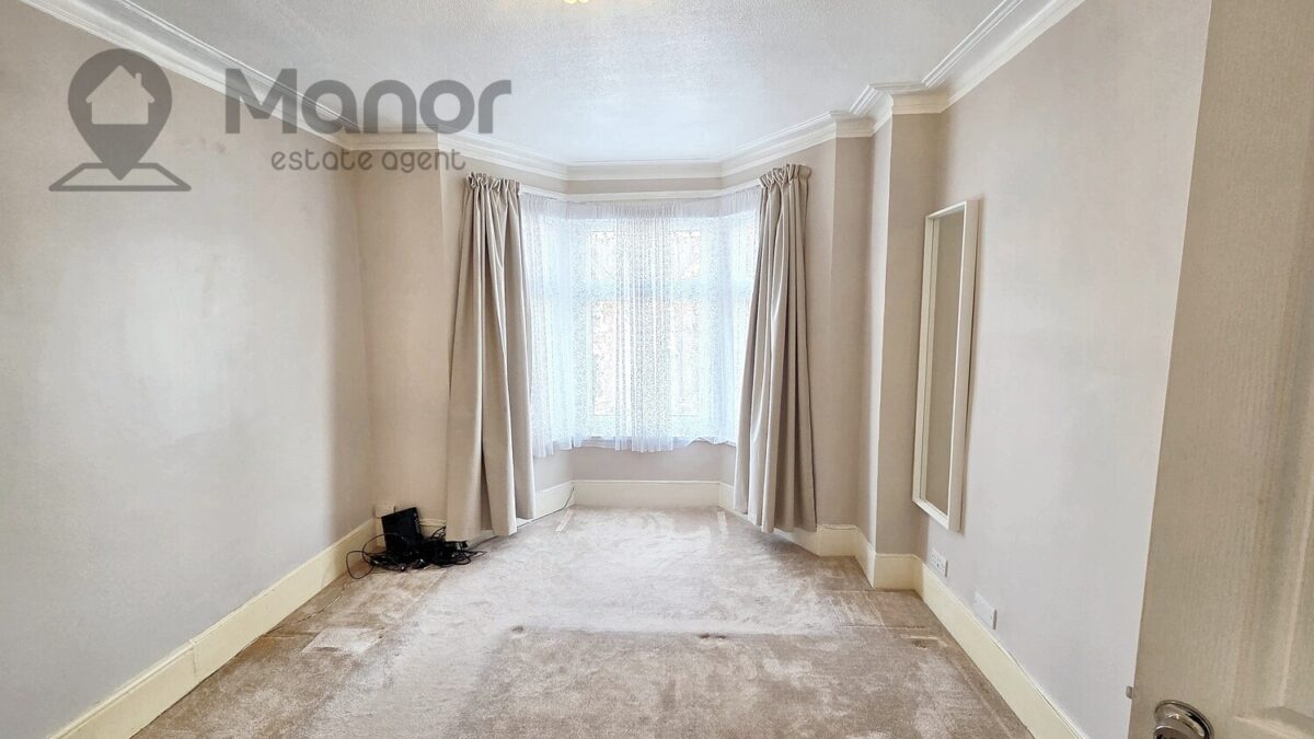 First Avenue, Manor Park, E12 6AJ