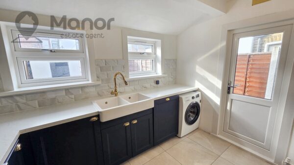 First Avenue, Manor Park, E12 6AJ