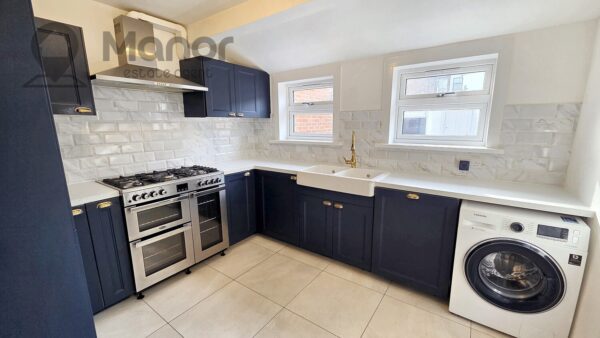 First Avenue, Manor Park, E12 6AJ