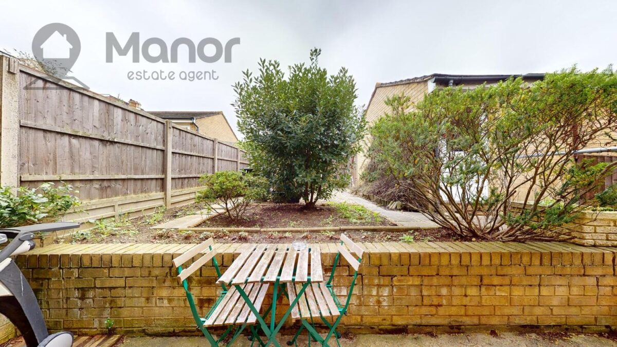 Victoria Way, Charlton, SE7 7NQ