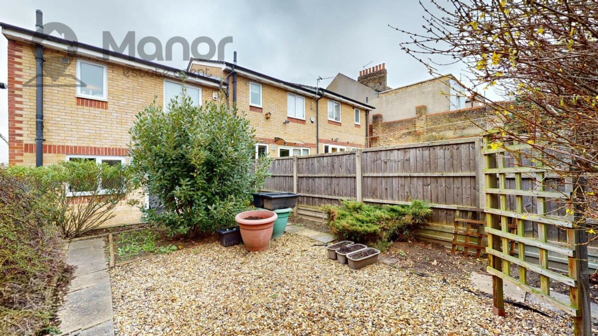 Victoria Way, Charlton, SE7 7NQ