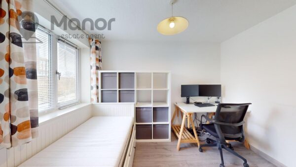 Victoria Way, Charlton, SE7 7NQ