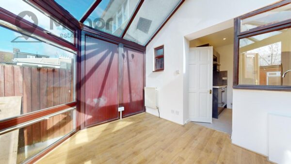 Manning Road, Dagenham, RM10 8RL