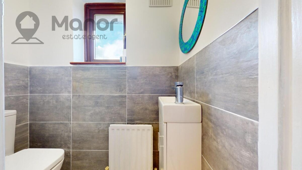 Manning Road, Dagenham, RM10 8RL