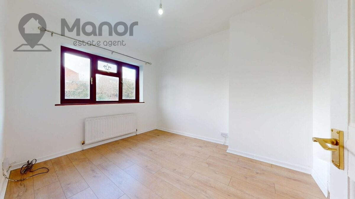 Manning Road, Dagenham, RM10 8RL