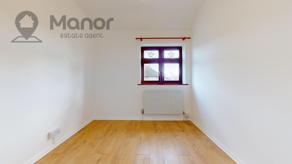 Manning Road, Dagenham, RM10 8RL