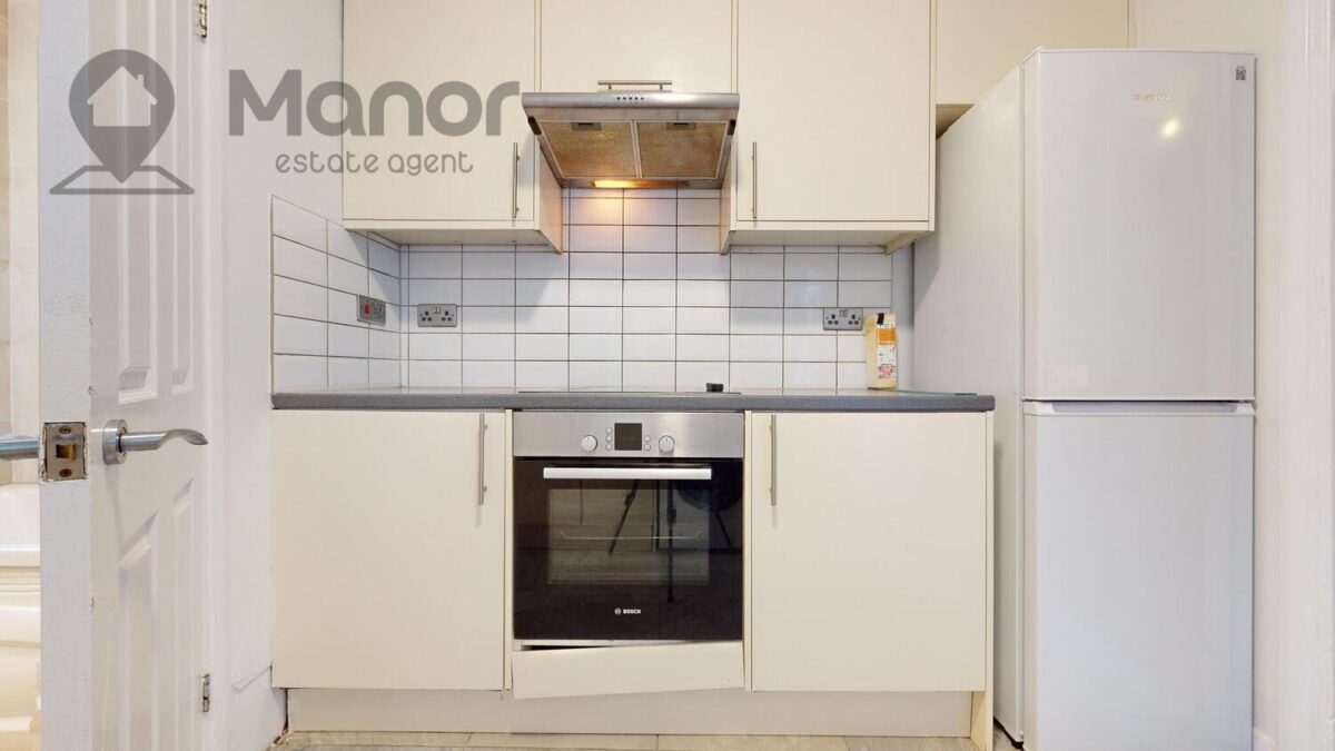 Trumpington Road, Forest Gate, E7 9EJ