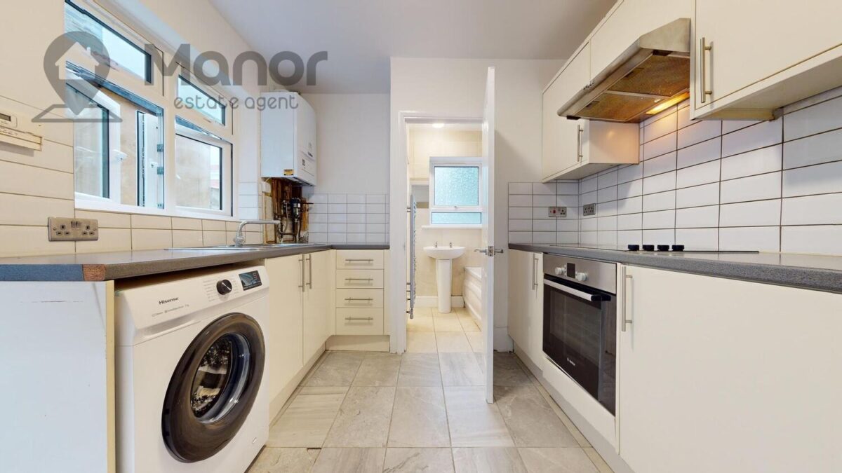 Trumpington Road, Forest Gate, E7 9EJ