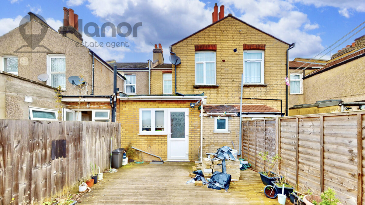 Strone Road, Manor Park, E12 6TN