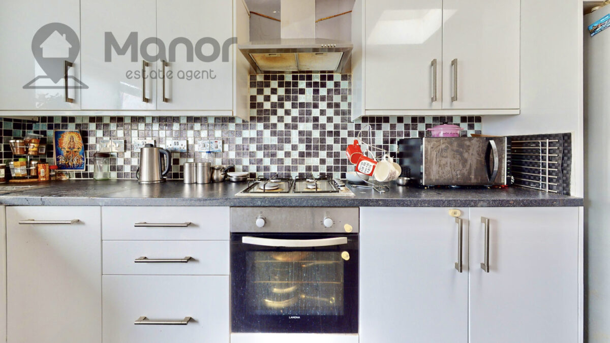 Strone Road, Manor Park, E12 6TN