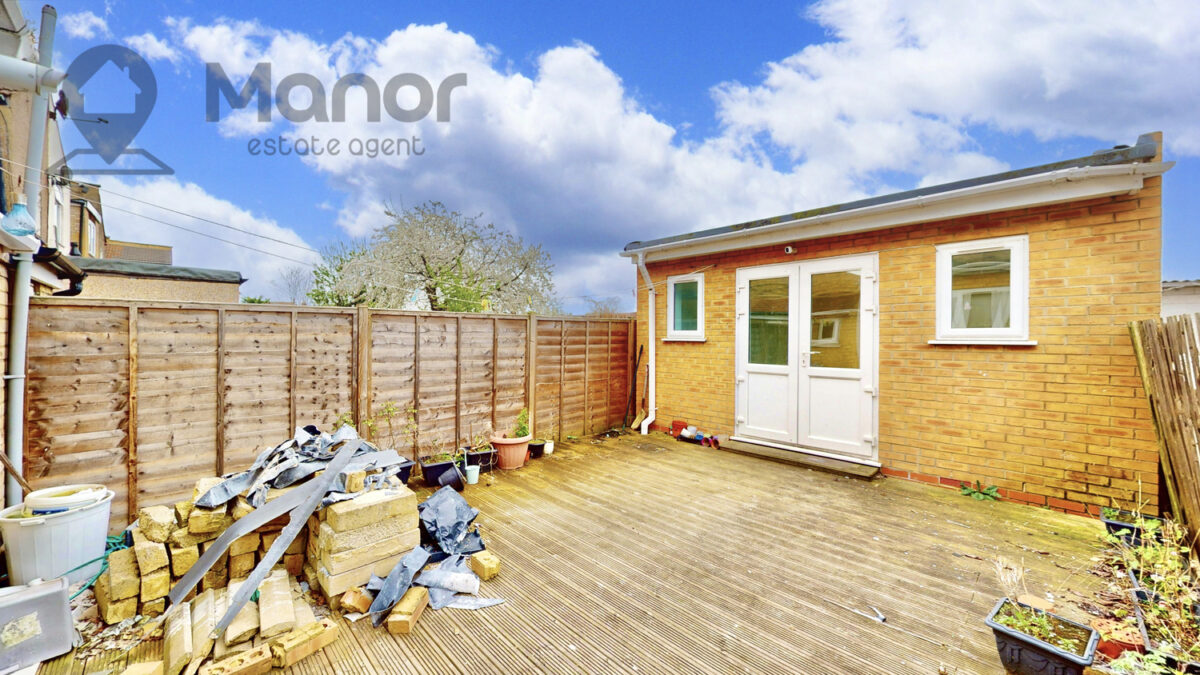 Strone Road, Manor Park, E12 6TN