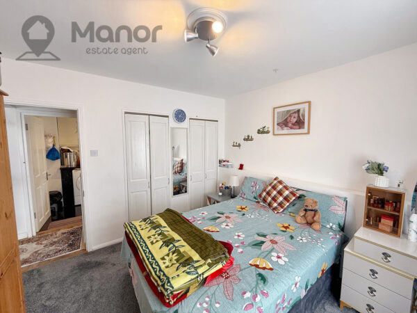 Beehive Court, Beehive Lane, Gants Hill, IG1 3RR