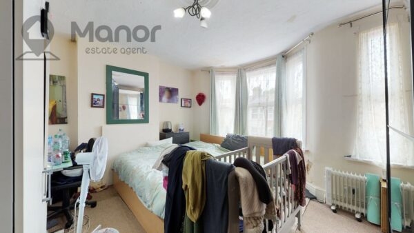 Jedburgh Road, Plaistow, E13 9LE