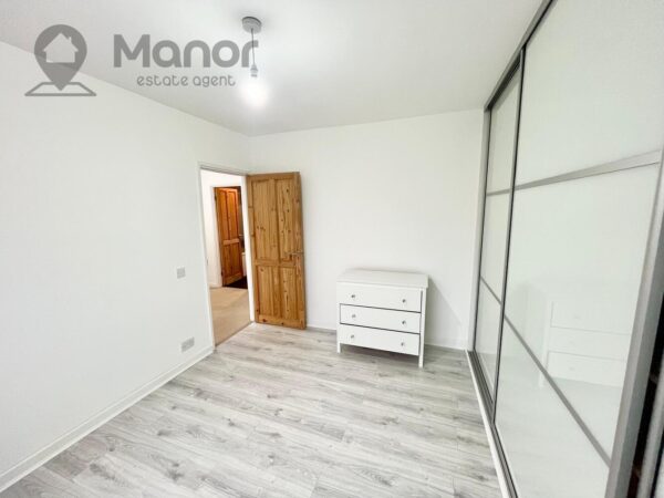 Woodland Avenue, Hutton, Brentwood, CM13 1HN