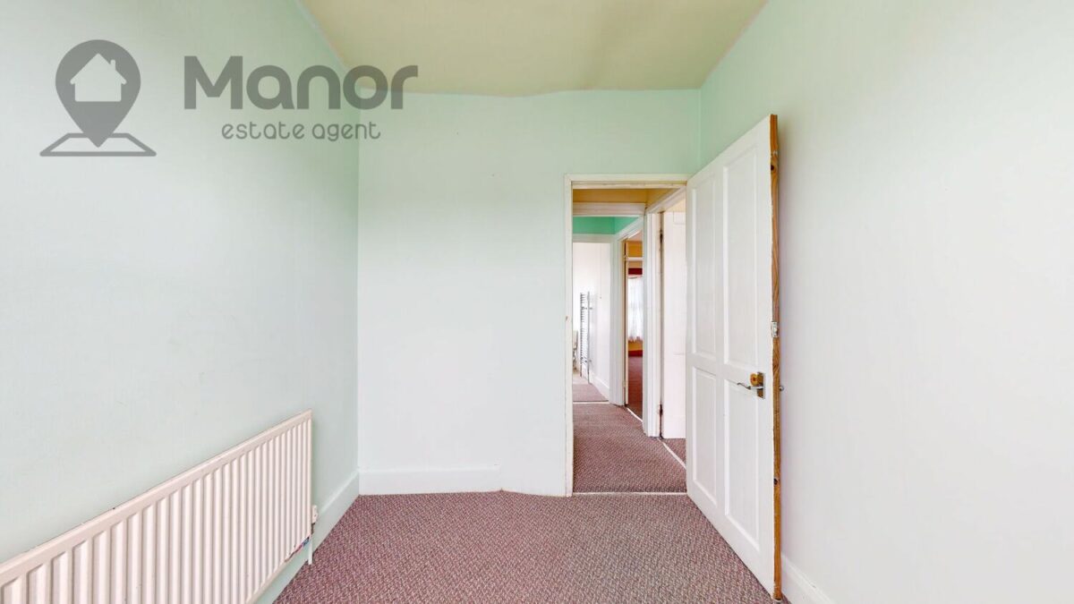 Cobham Road, Seven Kings, IG3 9JL