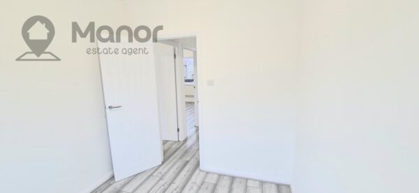 Brooks Mansions, Green Lane, Goodmayes, IG3 9RU