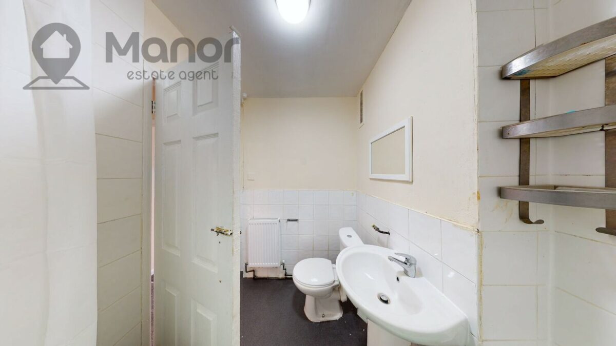 Longbridge Road, Barking, IG11 9BZ