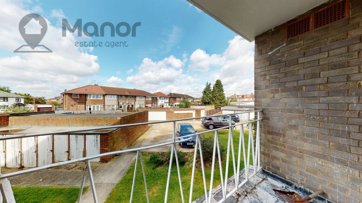 Longbridge Road, Barking, IG11 9BZ