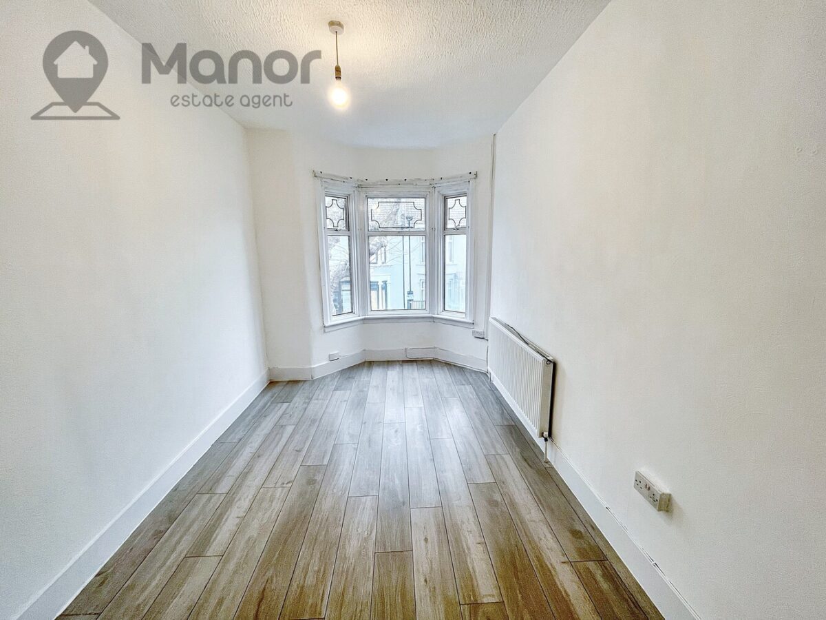 Third Avenue, Manor Park, E12 6DU
