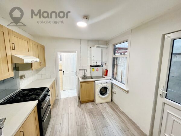 Third Avenue, Manor Park, E12 6DU