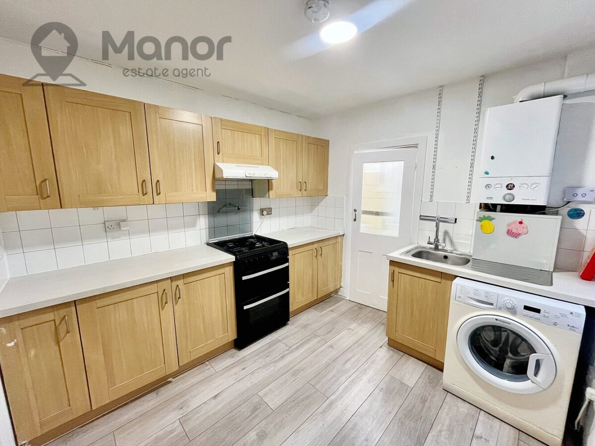 Third Avenue, Manor Park, E12 6DU