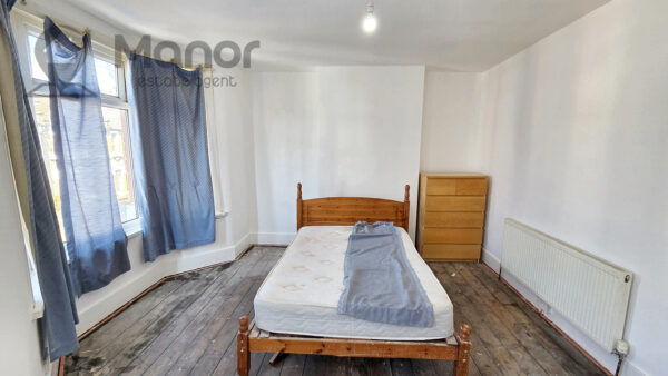 Coleridge Avenue, Manor Park, E12 6RQ