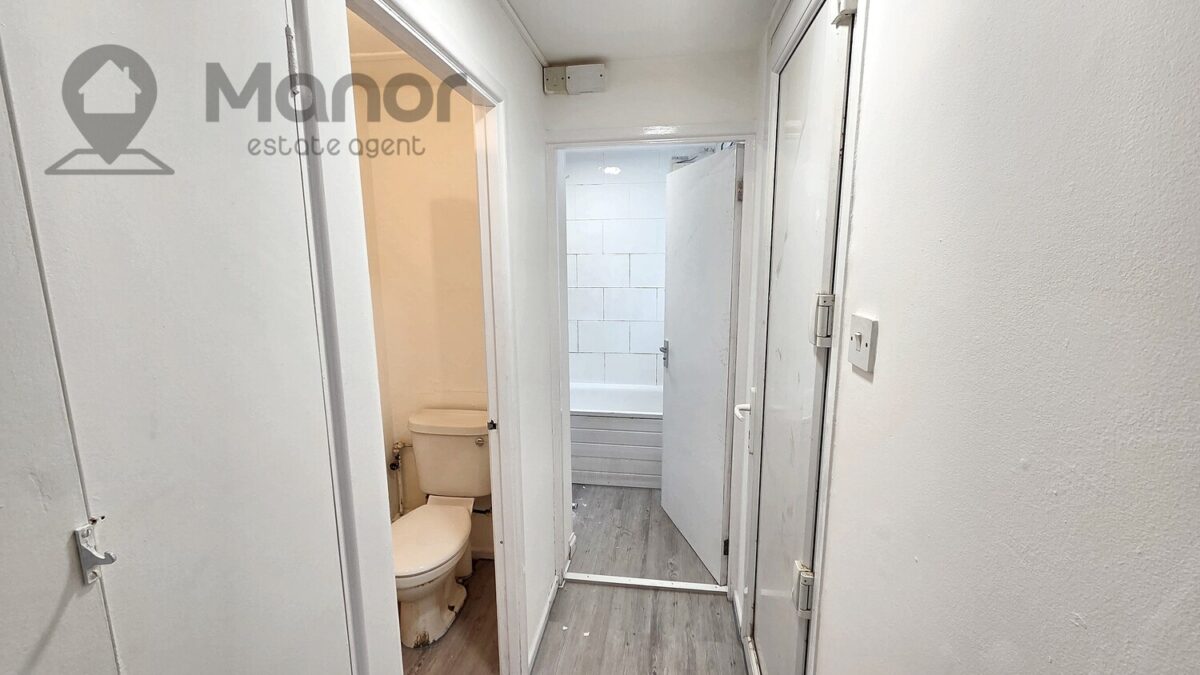 Green Street, Enfield, EN3 7HQ