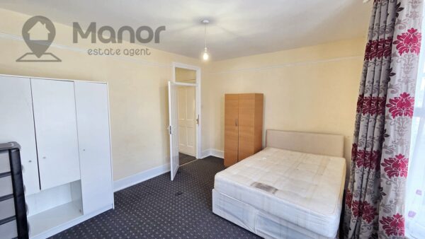 Charlemont Road, East Ham, E6 6HE