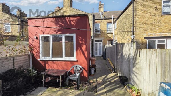 Charlemont Road, East Ham, E6 6HE