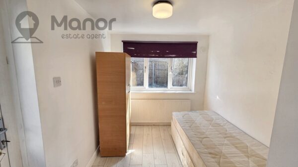 Charlemont Road, East Ham, E6 6HE