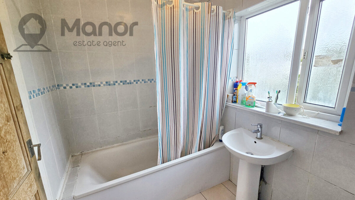 Meanley Road, Manor Park, E12 6AP