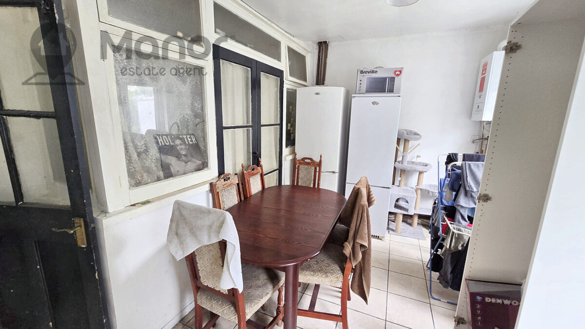 Meanley Road, Manor Park, E12 6AP