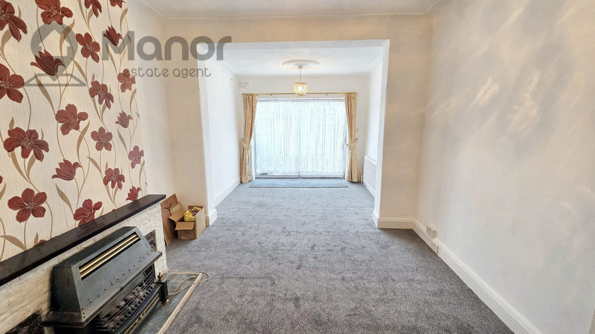 Bergholt Avenue, Redbridge, IG4 5NE