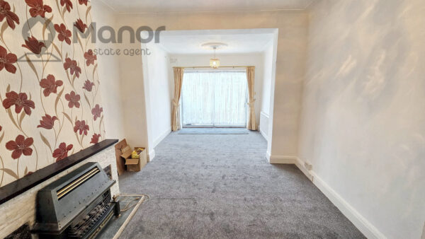 Bergholt Avenue, Redbridge, IG4 5NE