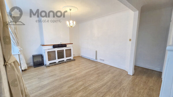 Bergholt Avenue, Redbridge, IG4 5NE