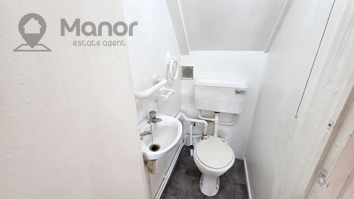 Bergholt Avenue, Redbridge, IG4 5NE