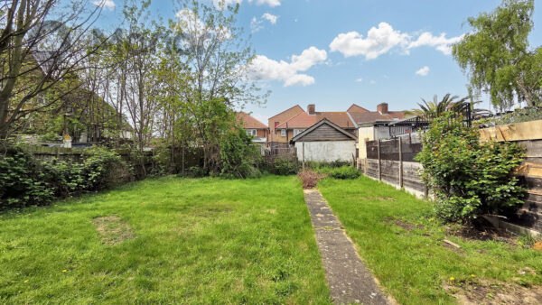 Sheppey Road, Dagenham, RM9 4LJ