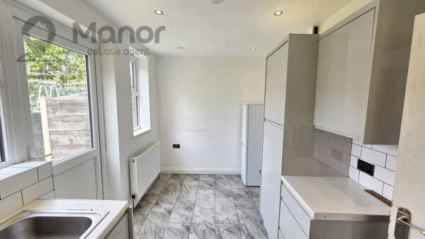 Sheppey Road, Dagenham, RM9 4LJ