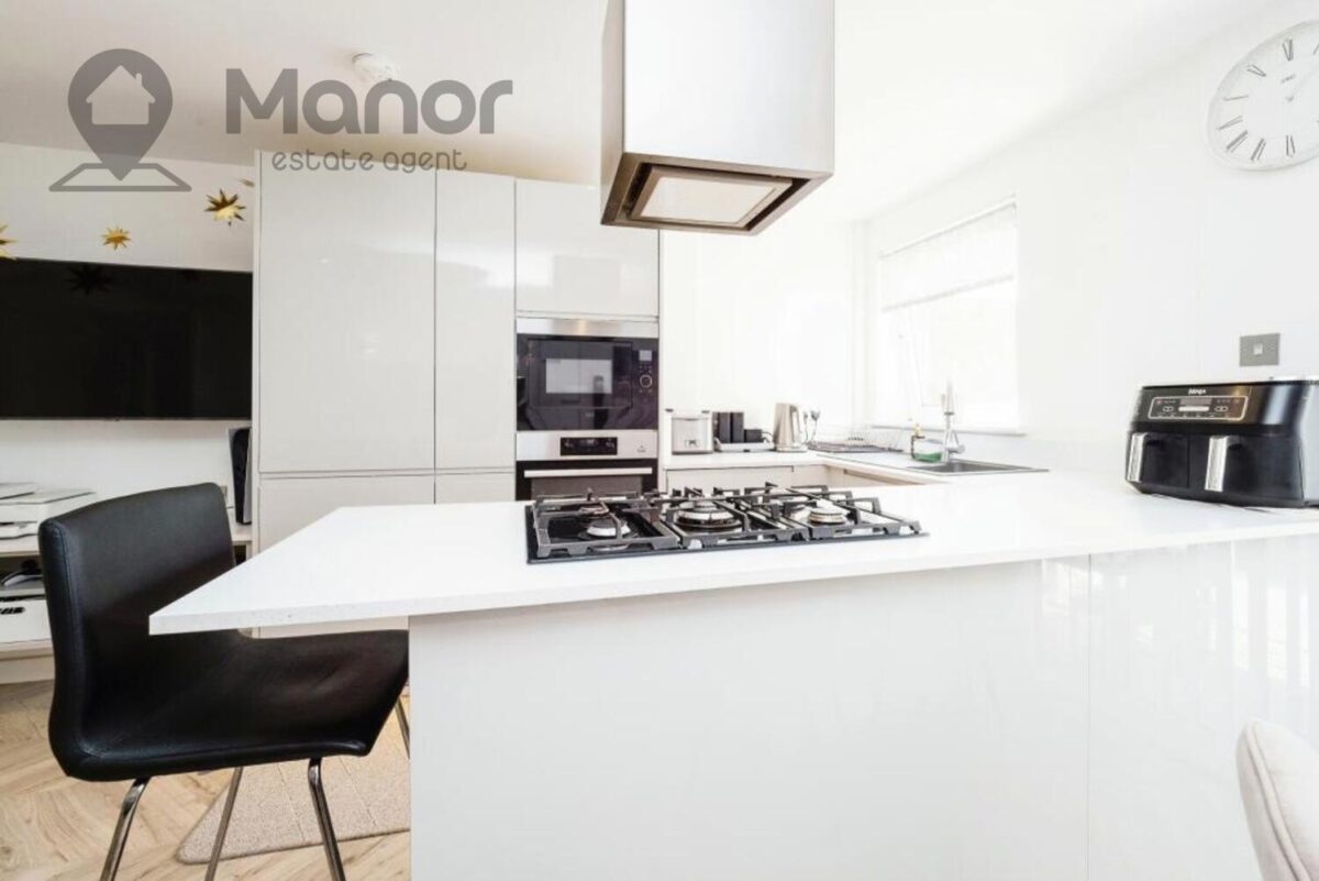 Star House, 30 Snowshill Road, Manor Park, E12 6BF