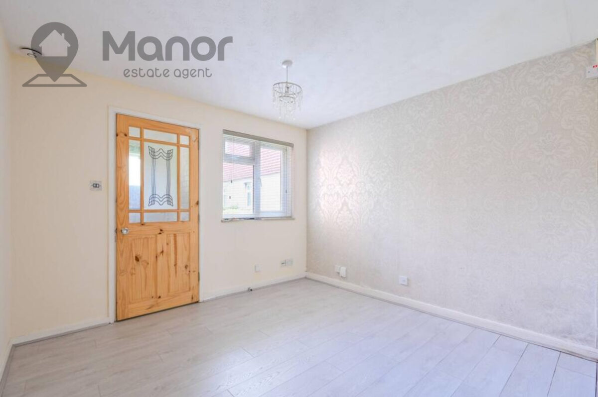 Dunnock Road, East Ham, E6 5SX