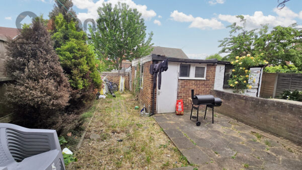 Plantagenet Place, Broomfield Road, Chadwell Heath, RM6 6JU