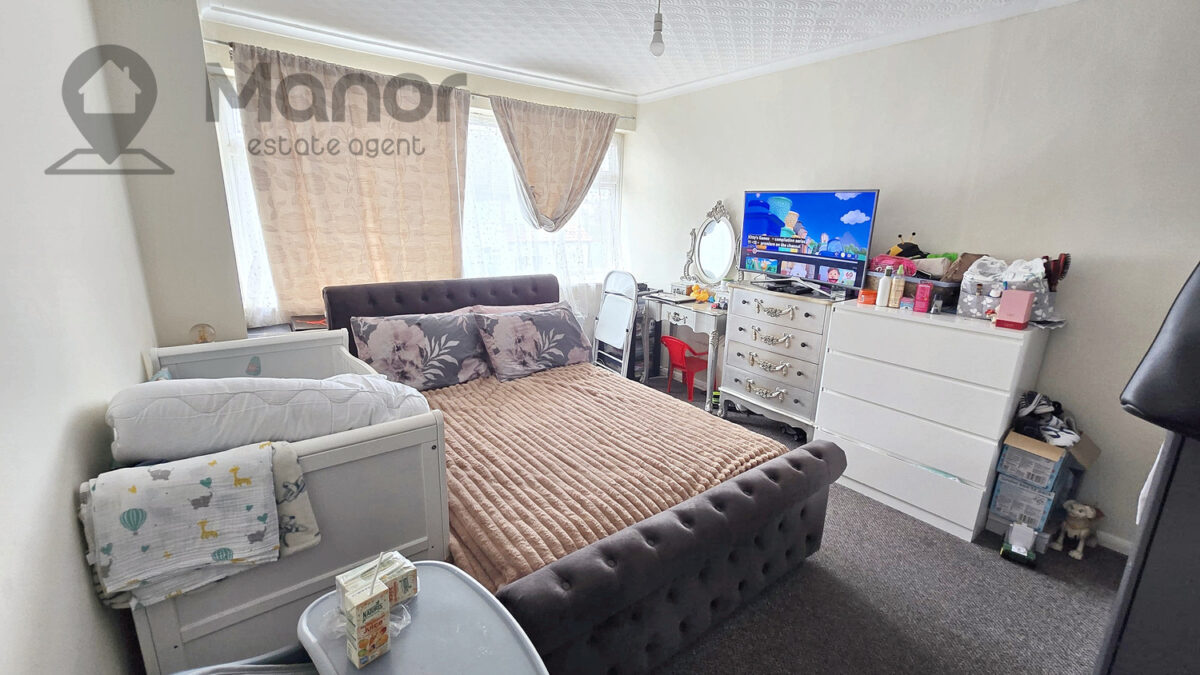 Plantagenet Place, Broomfield Road, Chadwell Heath, RM6 6JU