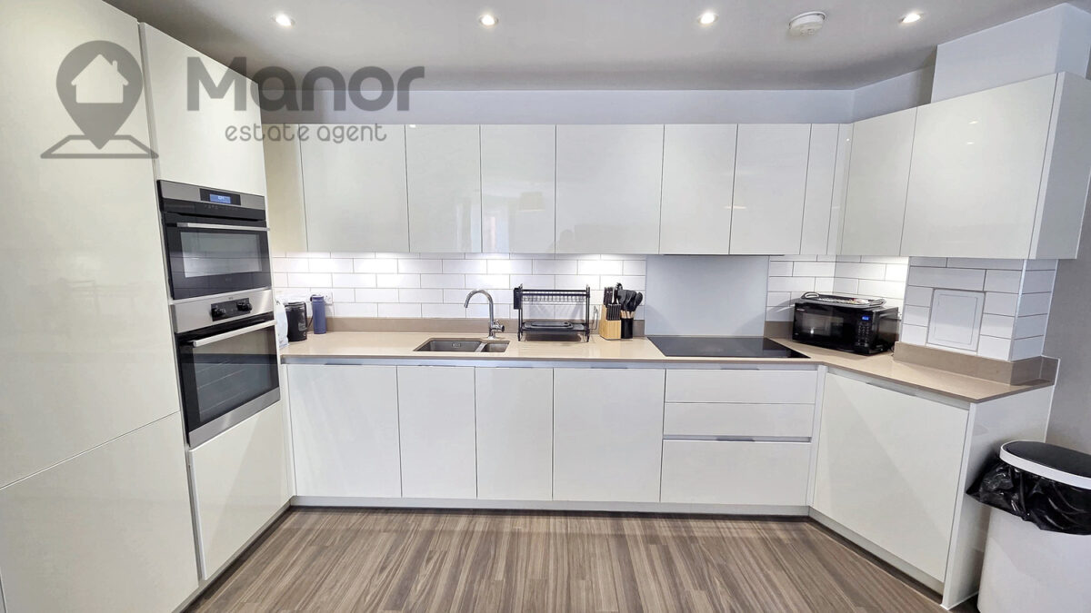 Bell Flower Lodge, Gubbins Lane, Harold Wood, RM3 0NQ