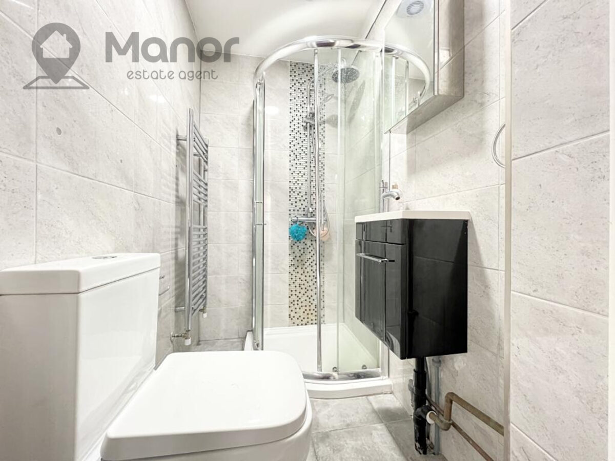 Wycombe Road, Gants Hill, IG2 6UT